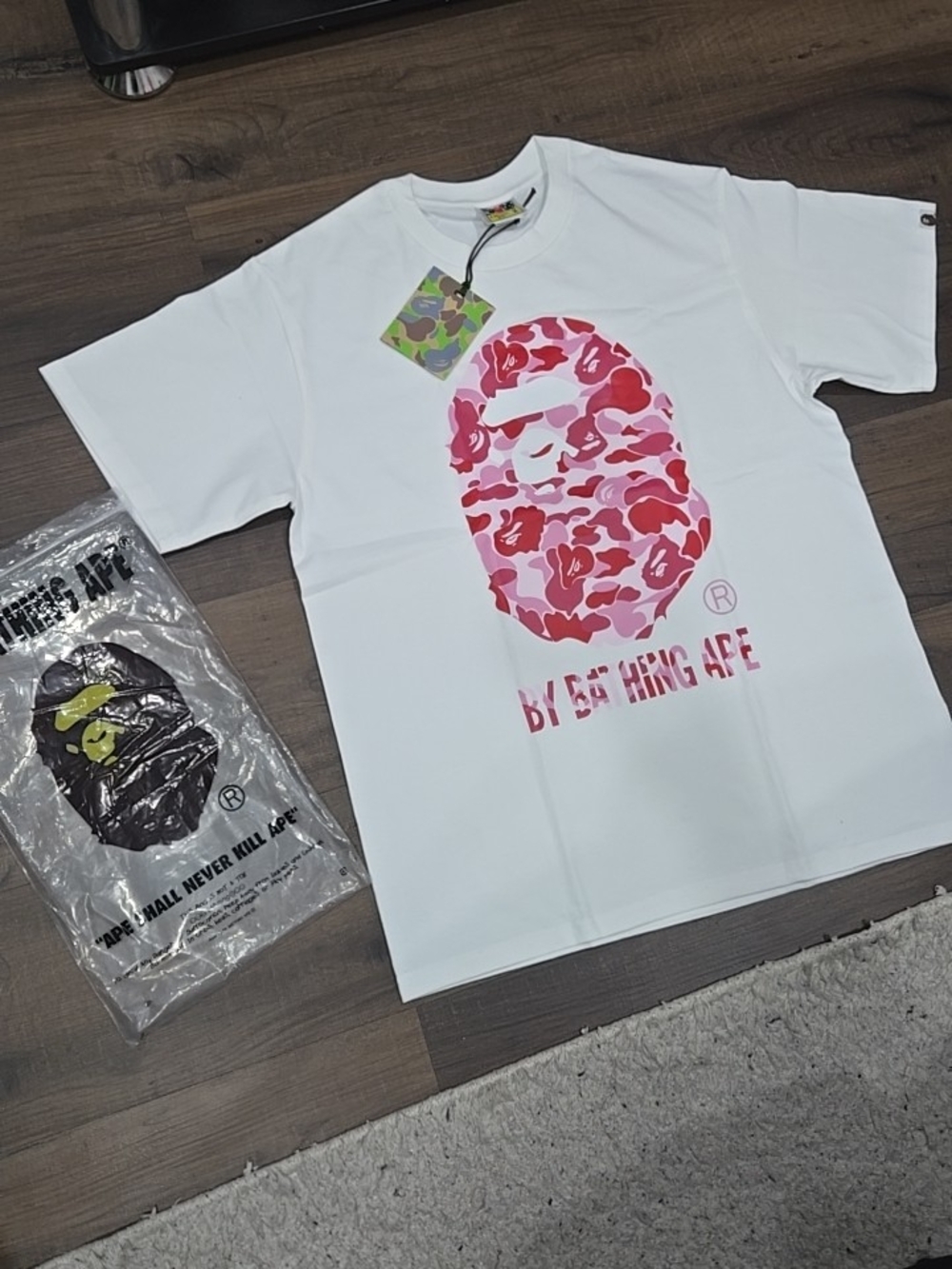 A Bathing Ape Tee Camo Pink